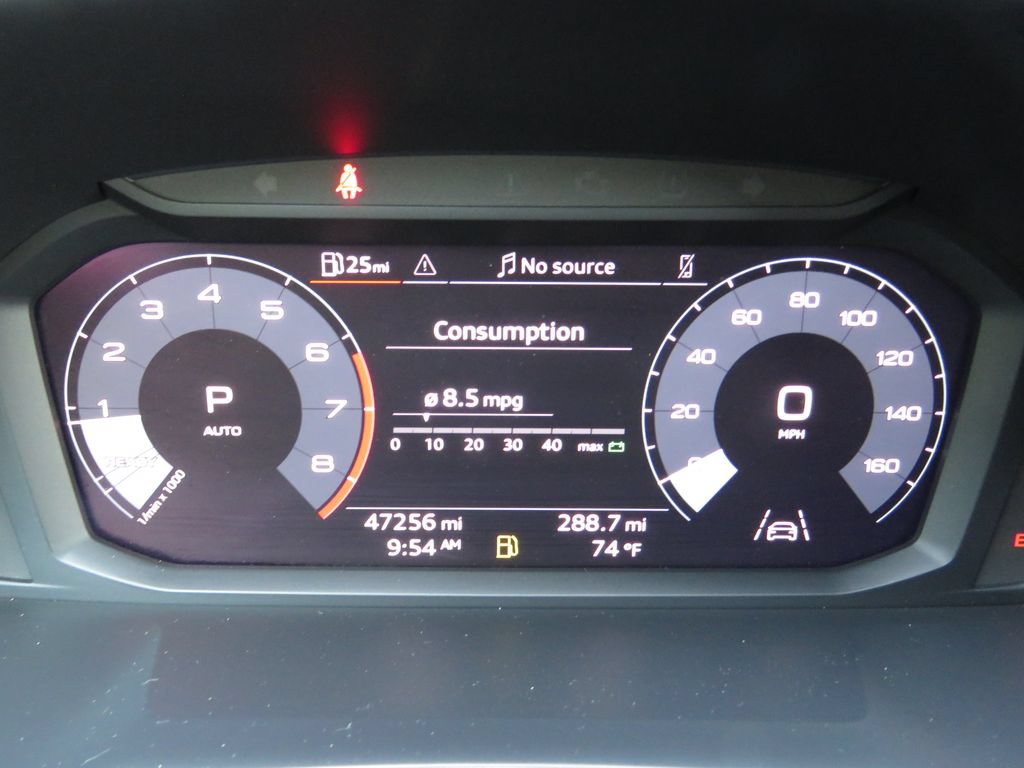 Used 2022 Audi Q3 2.0T Premium w/ Convenience Package AWD/4WD image 21