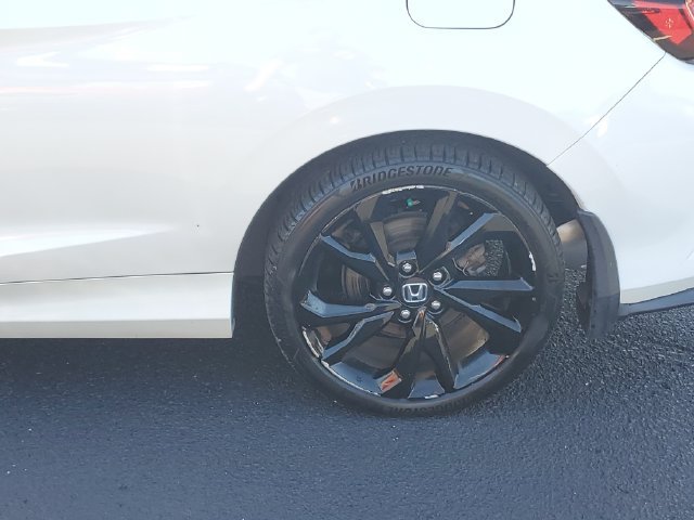 Used 2018 Honda Civic Si image 8