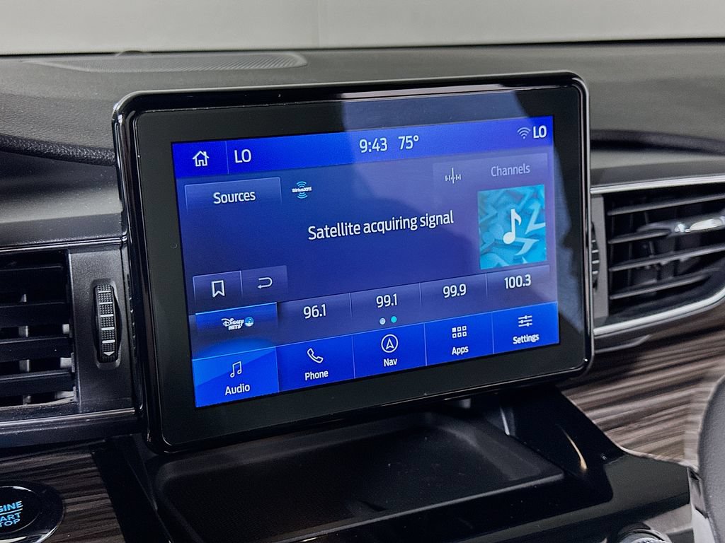 Used 2023 Ford Explorer Limited w/ Equipment Group 301A RWD image 32