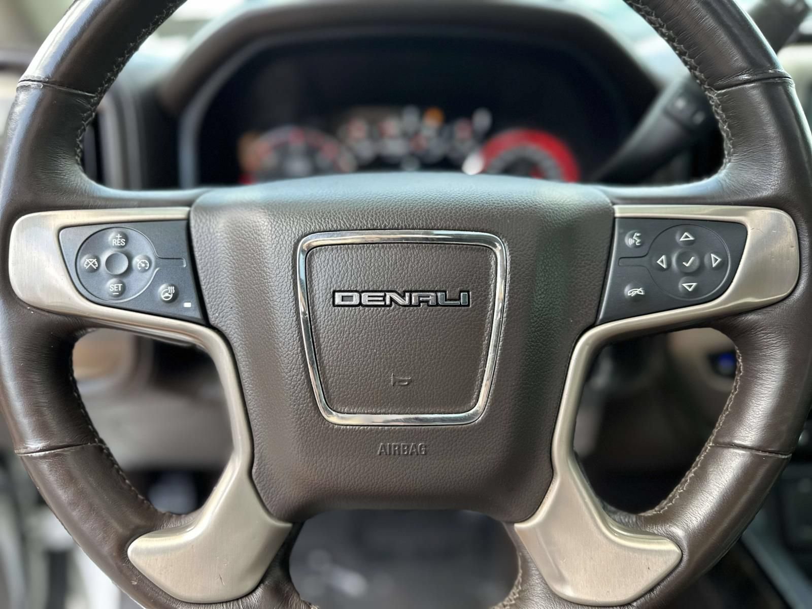 Used 2016 GMC Sierra 1500 Denali AWD/4WD image 14