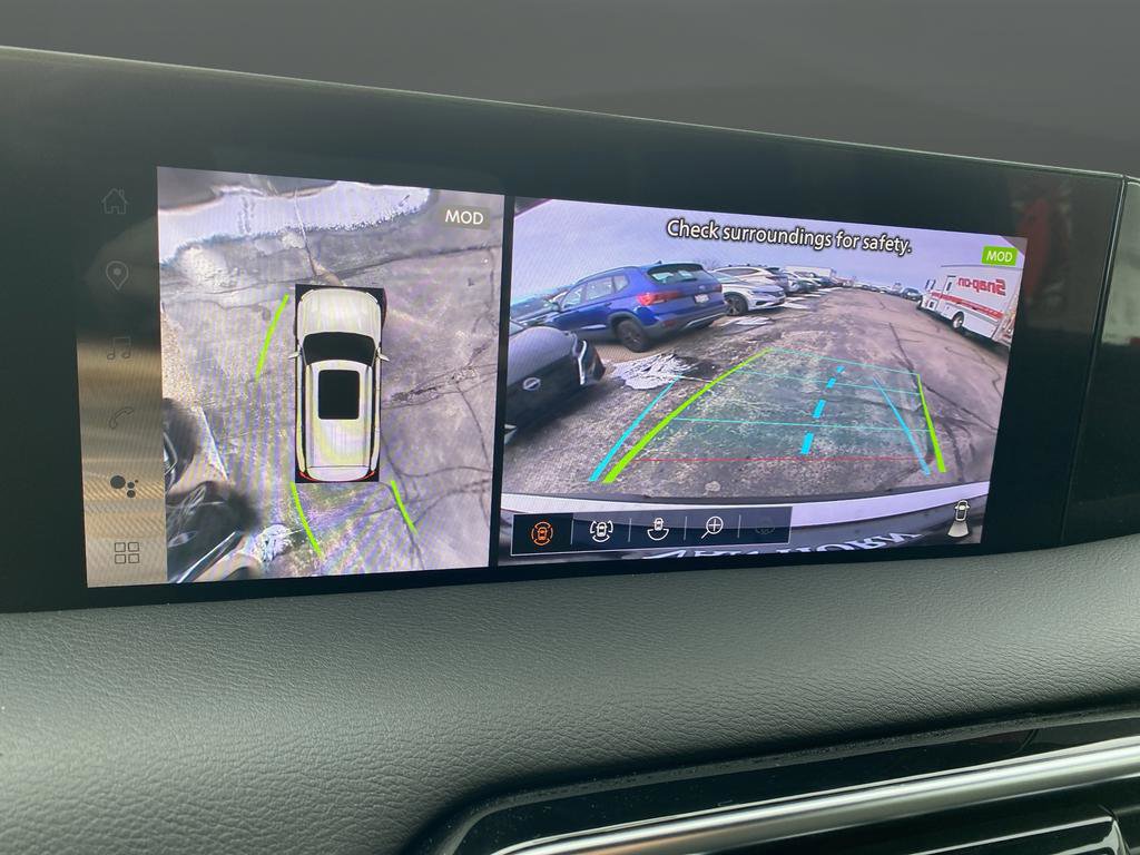 New 2025 Nissan Armada SL w/ Captain's Chari Seat Package image 10