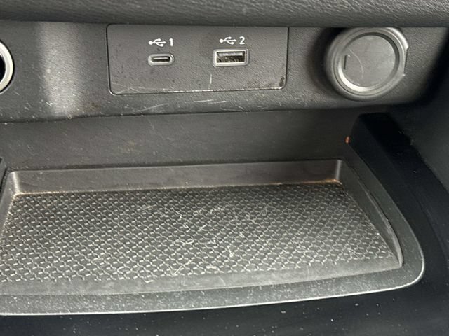 Certified 2023 Nissan Rogue SV FWD image 19