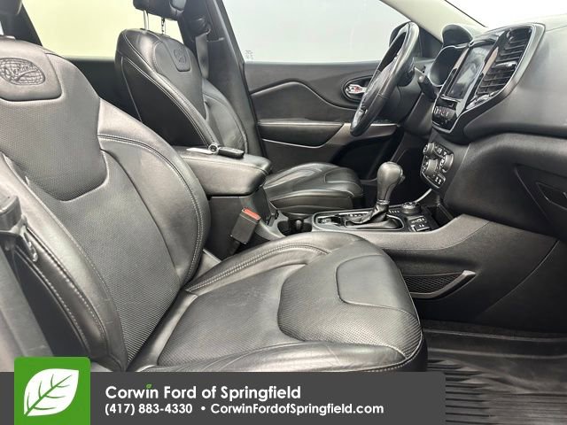 Used 2019 Jeep Cherokee Overland w/ Technology Group image 9
