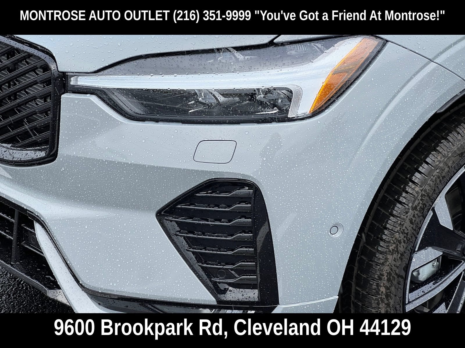 New 2026 Volvo XC60 B5 Plus w/ Protection Package Premier AWD/4WD image 11