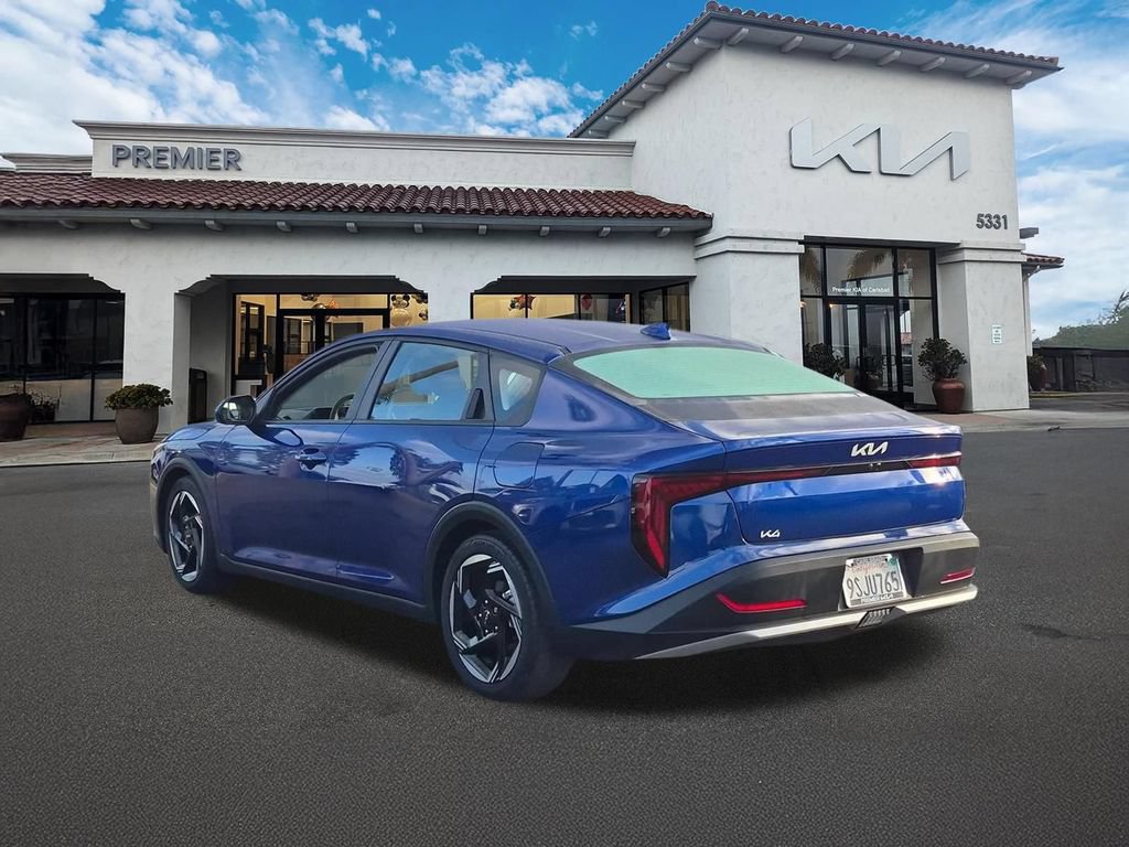 Certified 2025 Kia K4 GT-Line Turbo FWD image 6