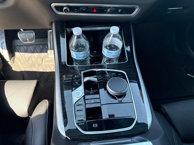 Certified 2025 BMW X5 xDrive40i w/ M Sport Package AWD/4WD image 16