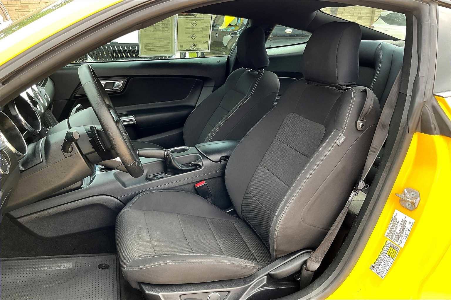 Used 2015 Ford Mustang V6 w/ Equipment Group 051A image 10