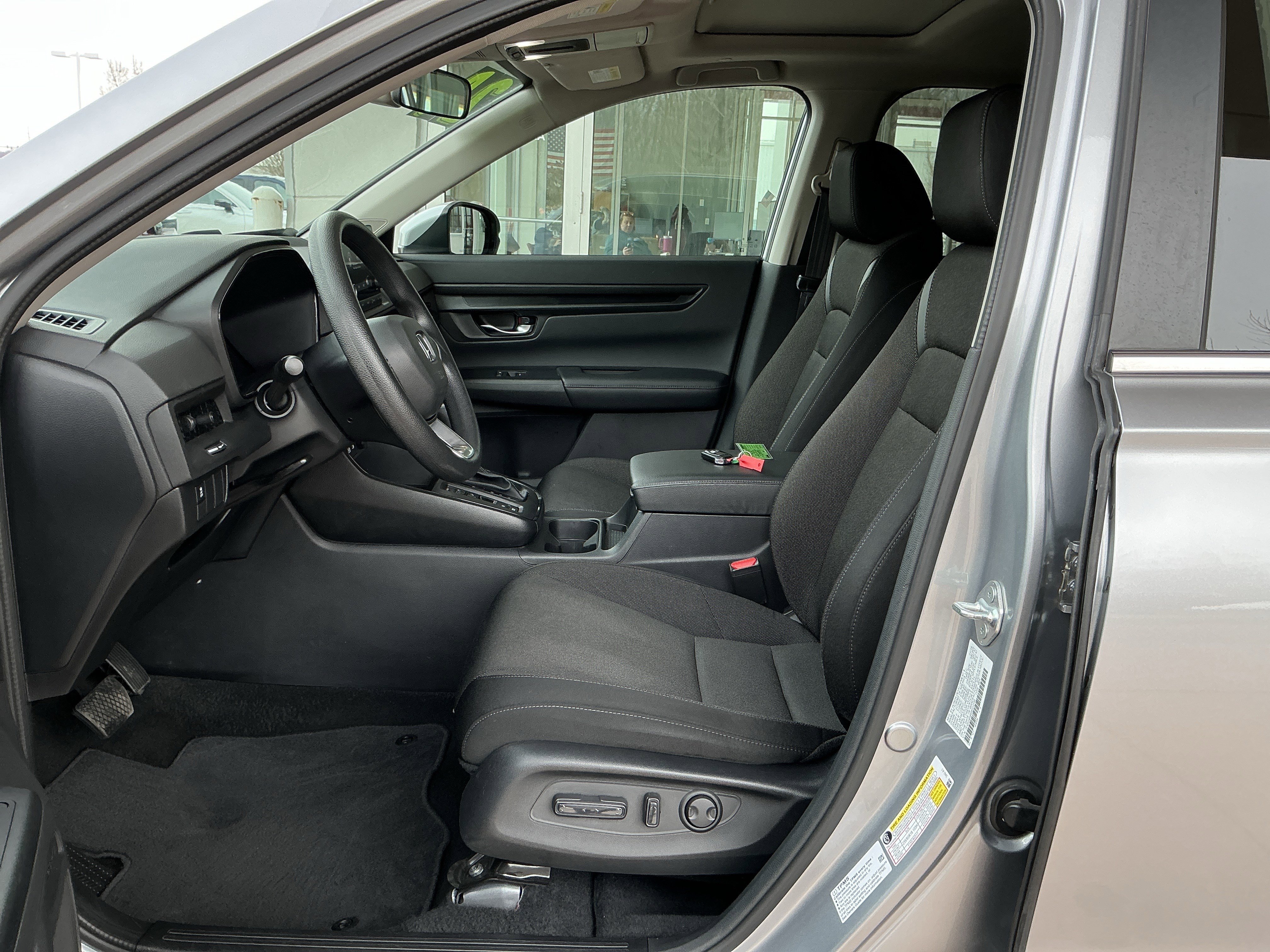 Used 2024 Honda CR-V EX image 6