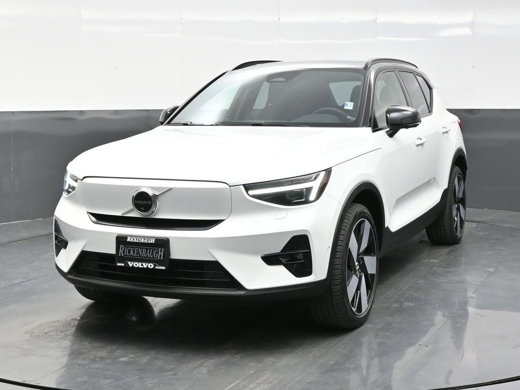 Used 2023 Volvo XC40 Recharge Ultimate w/ Protection Package Premier image 2