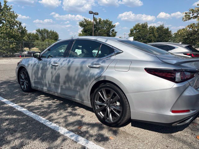 Used 2020 Lexus ES 350 F Sport w/ Accessory Package FWD image 3