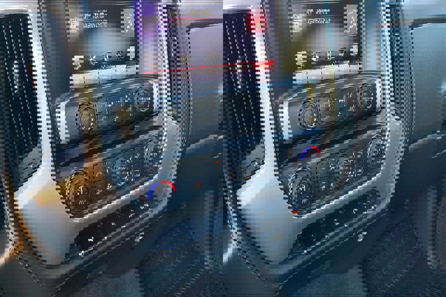 Used 2014 GMC Sierra 1500 SLE w/ SLE Value Package image 31