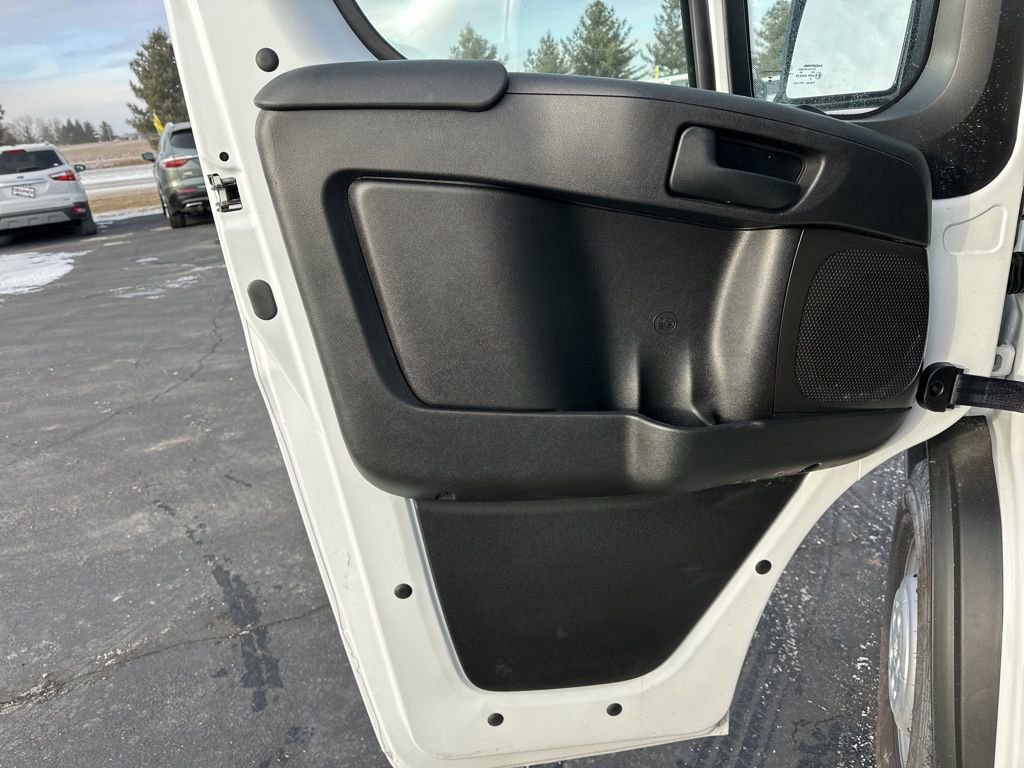 Used 2025 RAM ProMaster 1500 image 16