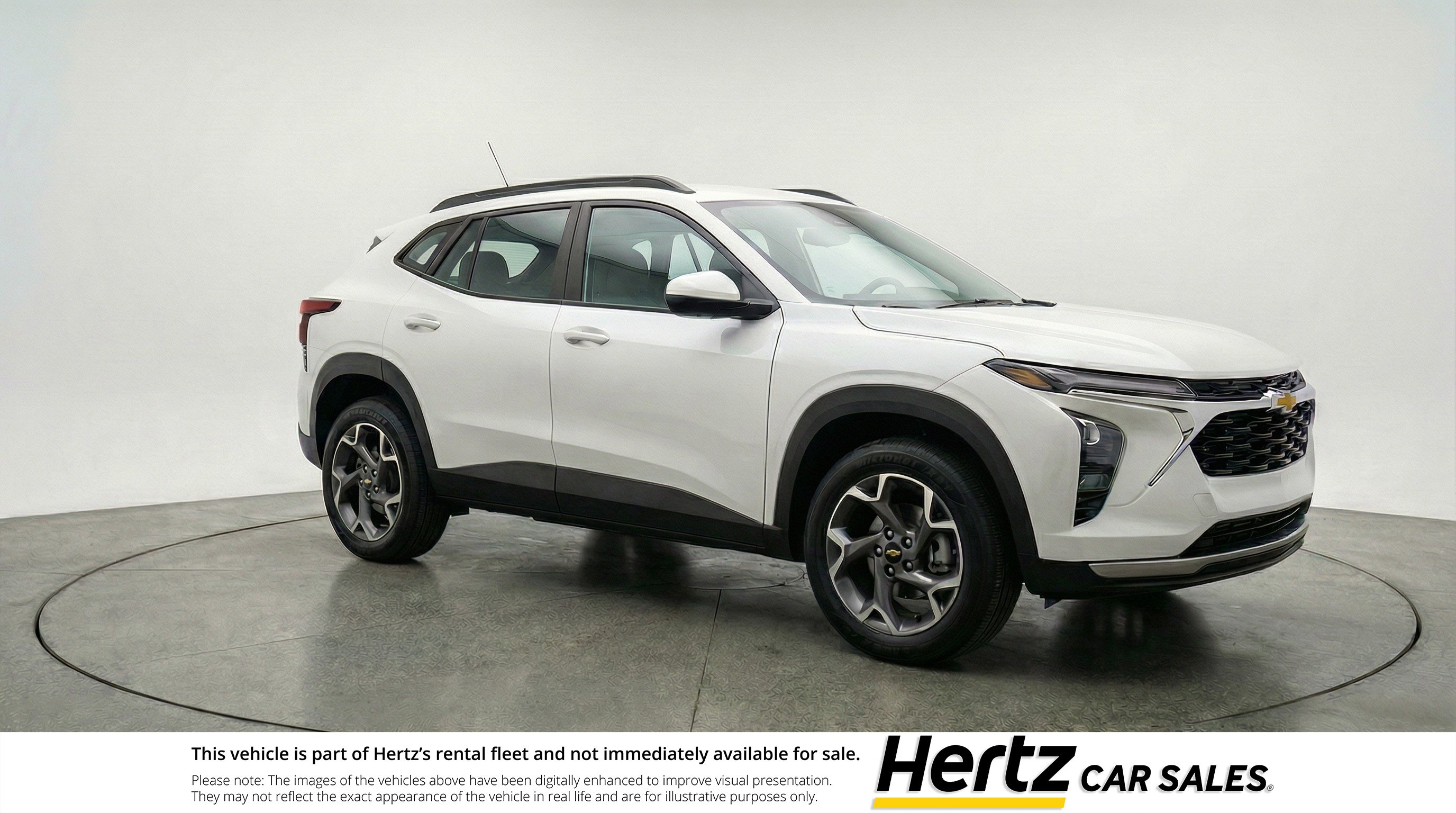 Used 2025 Chevrolet Trax LT w/ LT Convenience Package image 1