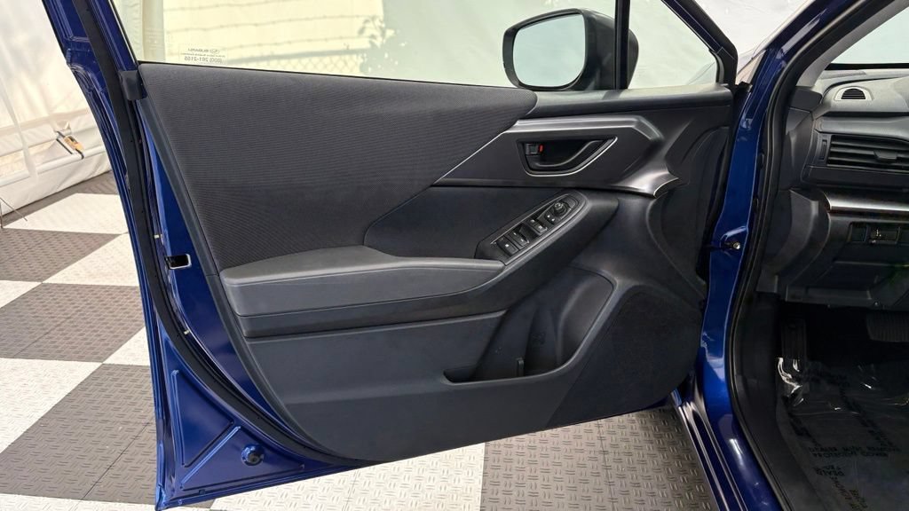 Used 2025 Subaru Impreza 2.0i AWD/4WD image 17