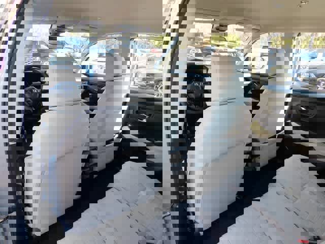 Certified 2023 Honda HR-V LX image 13