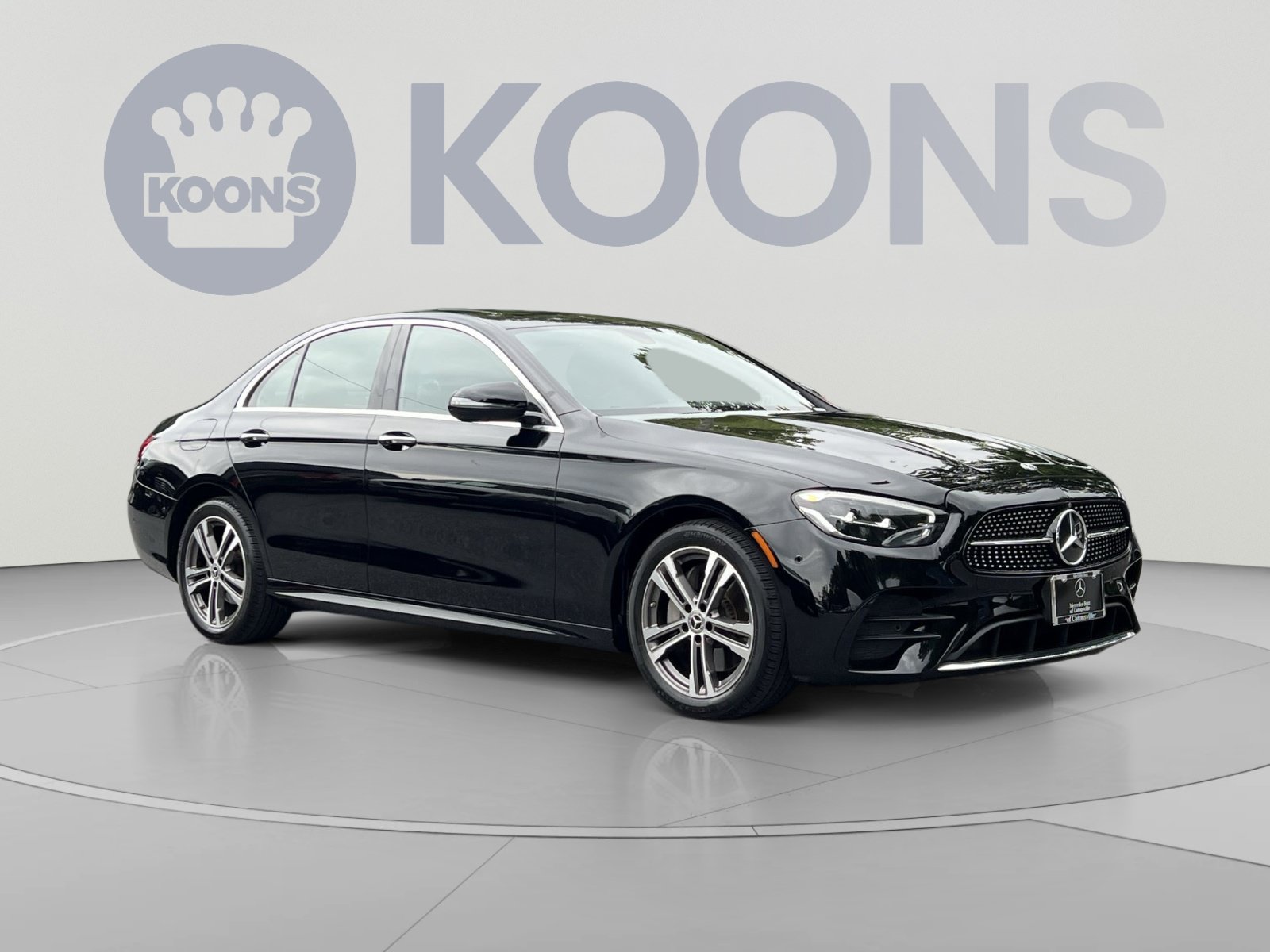 Used 2021 Mercedes-Benz E 350 4MATIC Sedan image 2