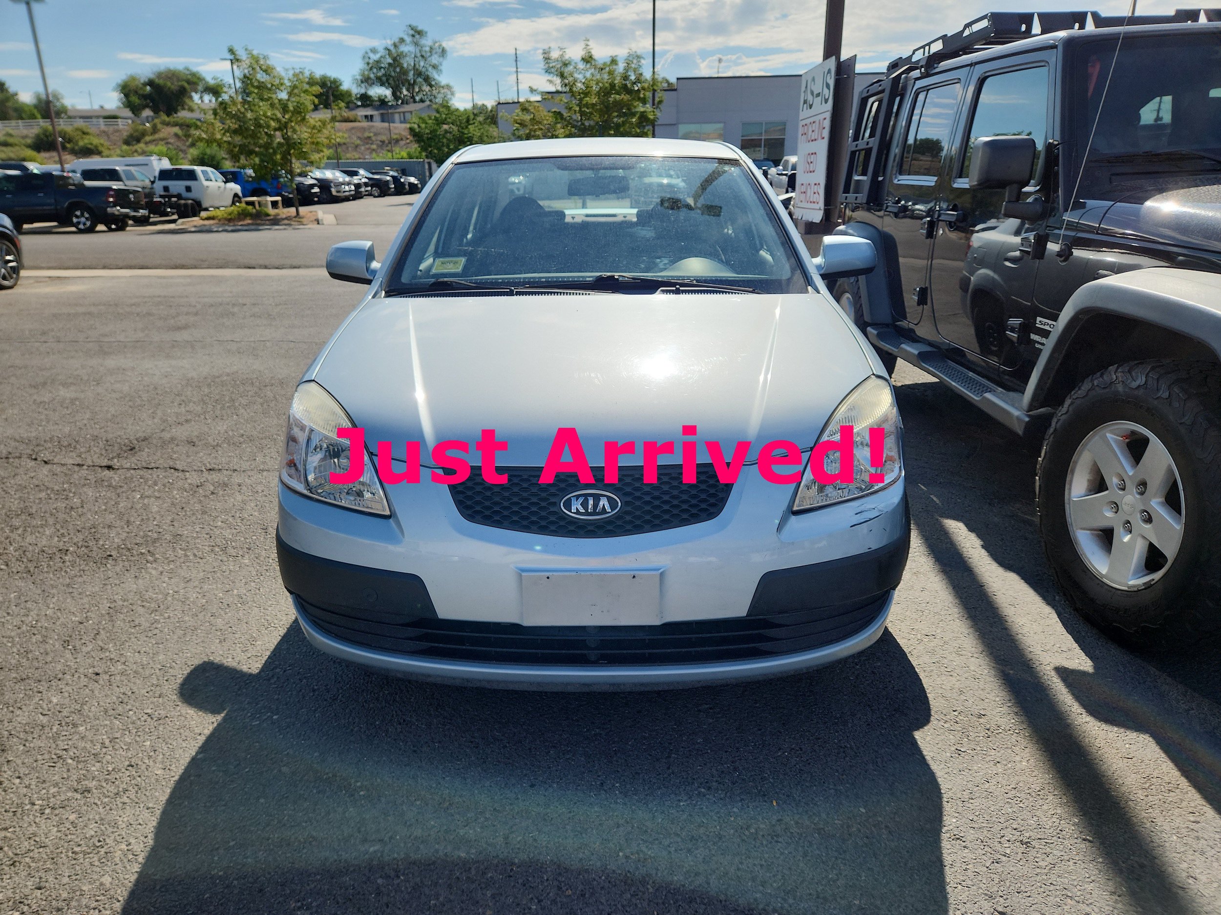 Used 2009 Kia Rio LX FWD image 3