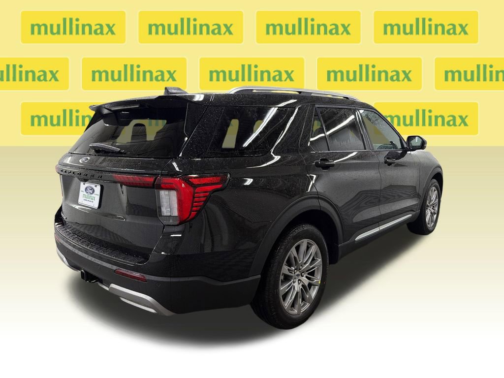 New 2026 Ford Explorer Platinum RWD image 3