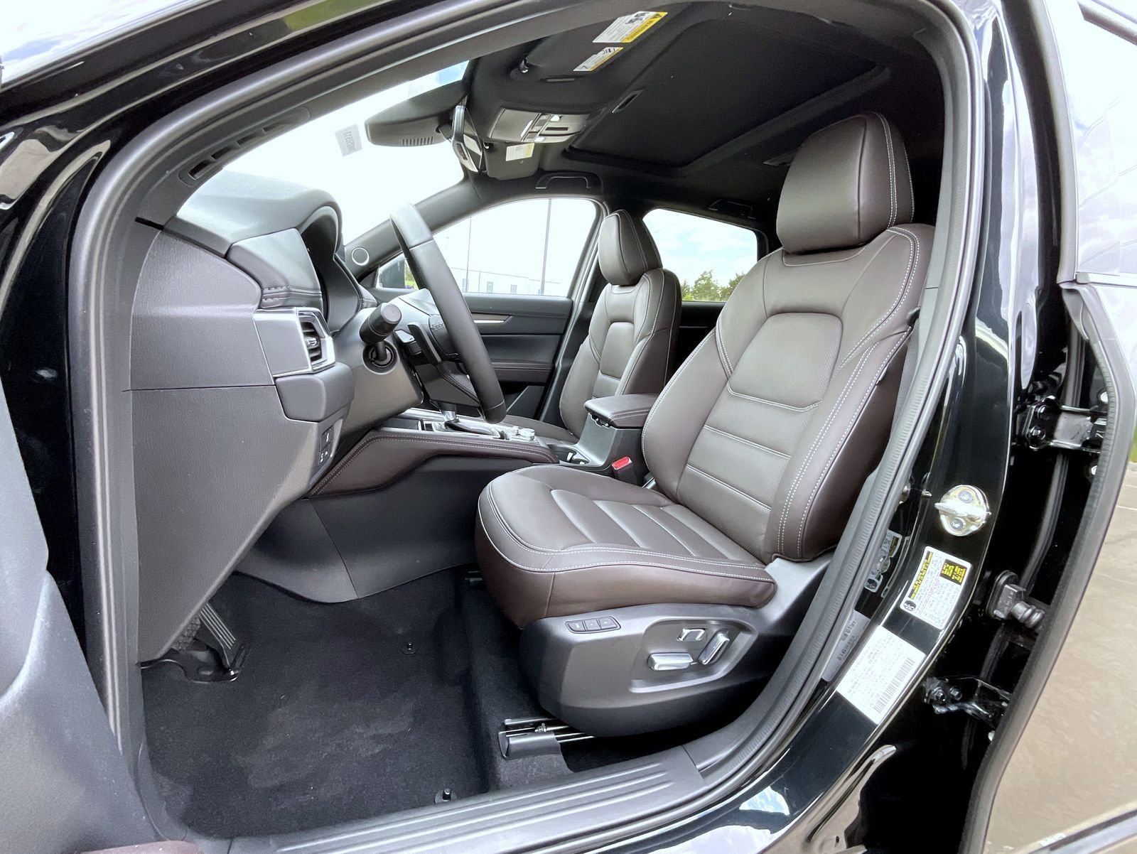 Certified 2025 MAZDA CX-5 Signature AWD/4WD image 10