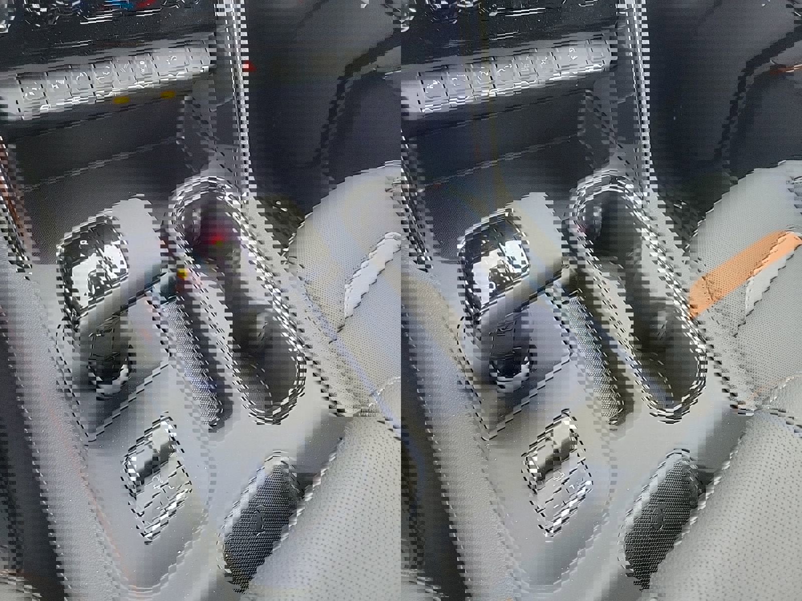 New 2026 GMC Sierra 1500 AT4 w/ AT4 Premium Package AWD/4WD image 20