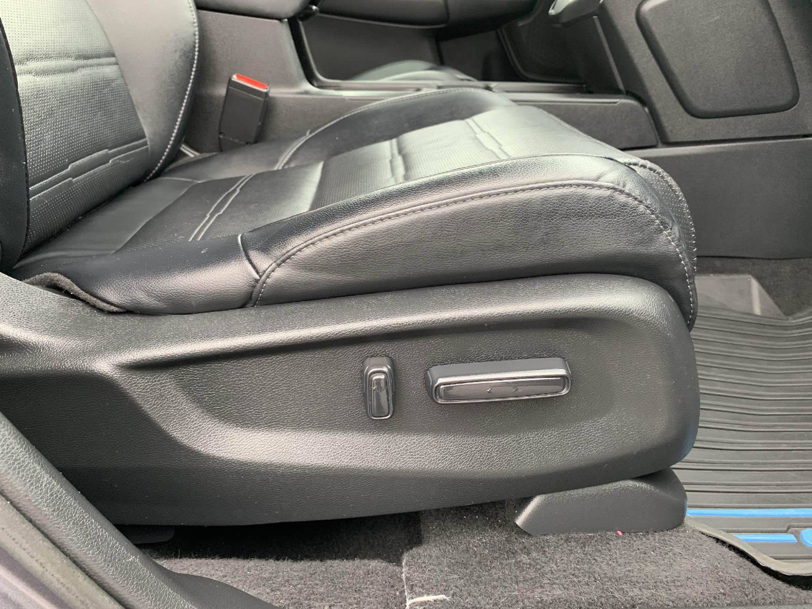 Used 2019 Honda CR-V EX-L image 41