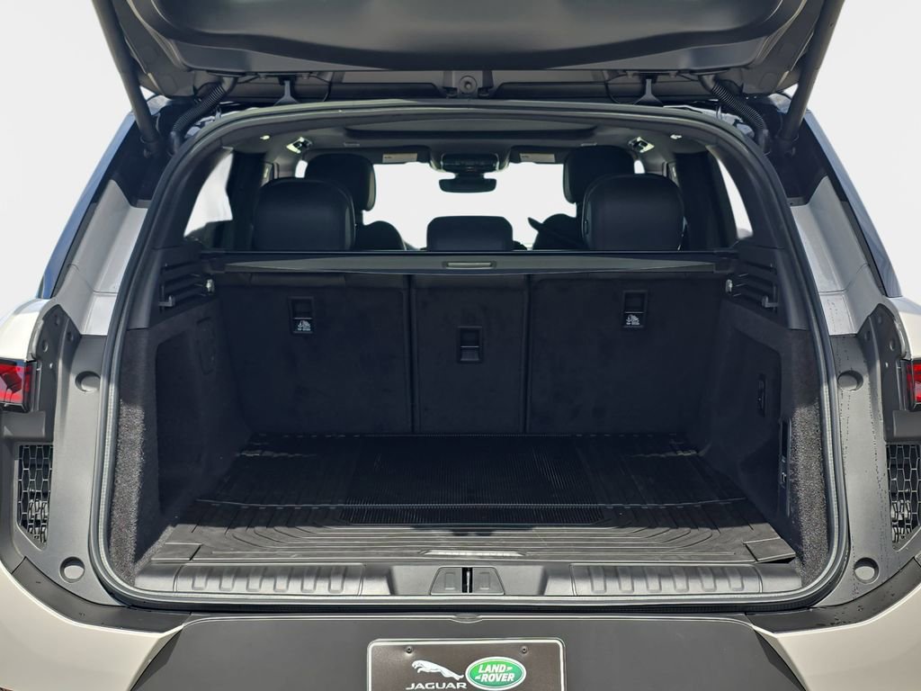 New 2026 Land Rover Range Rover Sport SE AWD/4WD image 12