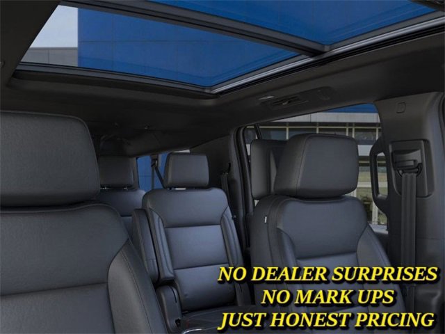 New 2026 Chevrolet Suburban Z71 w/ Z71 Off-Road Package image 24