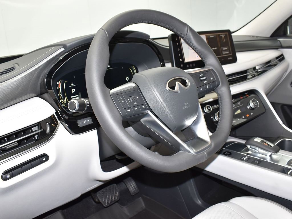 New 2026 INFINITI QX60 Pure image 12