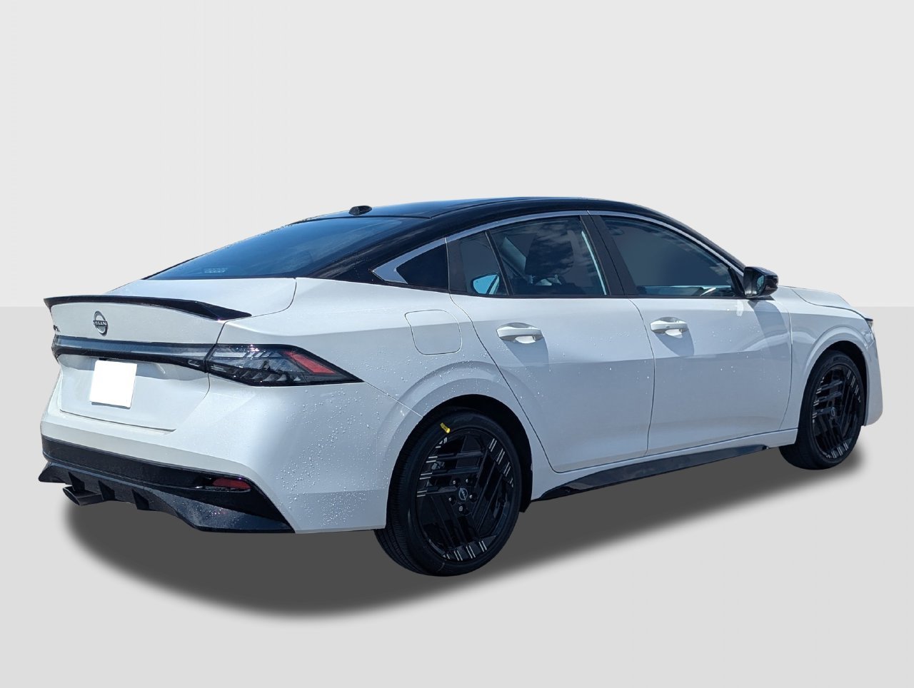 New 2027 Nissan Sentra SR FWD image 5