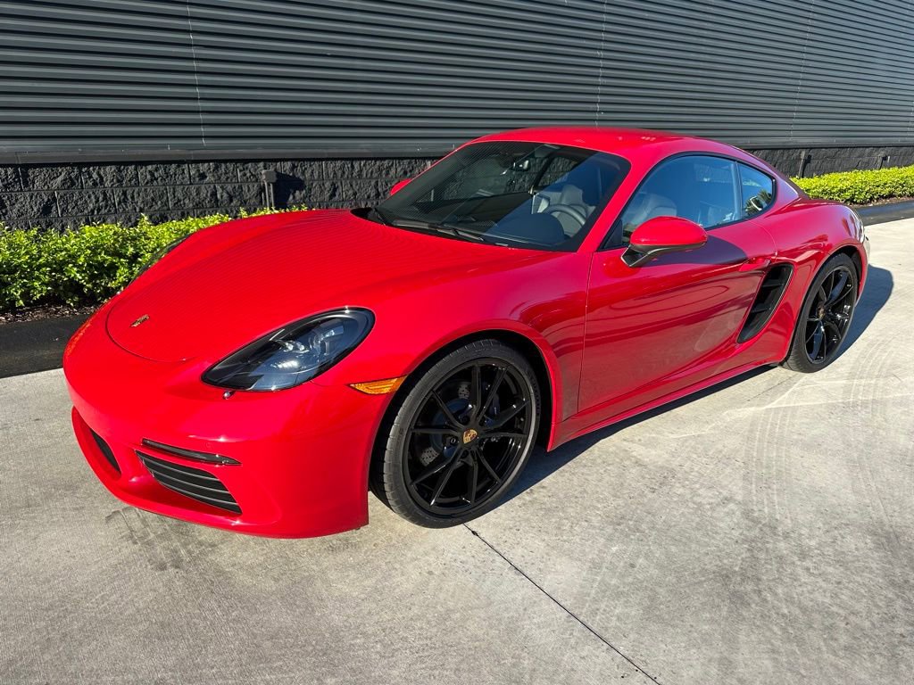 Certified 2025 Porsche 718 Cayman image 7