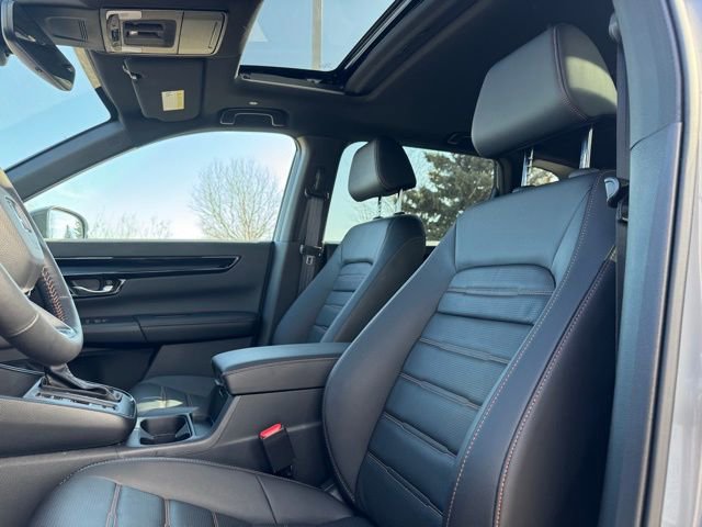 Used 2026 Honda CR-V Sport Touring image 9