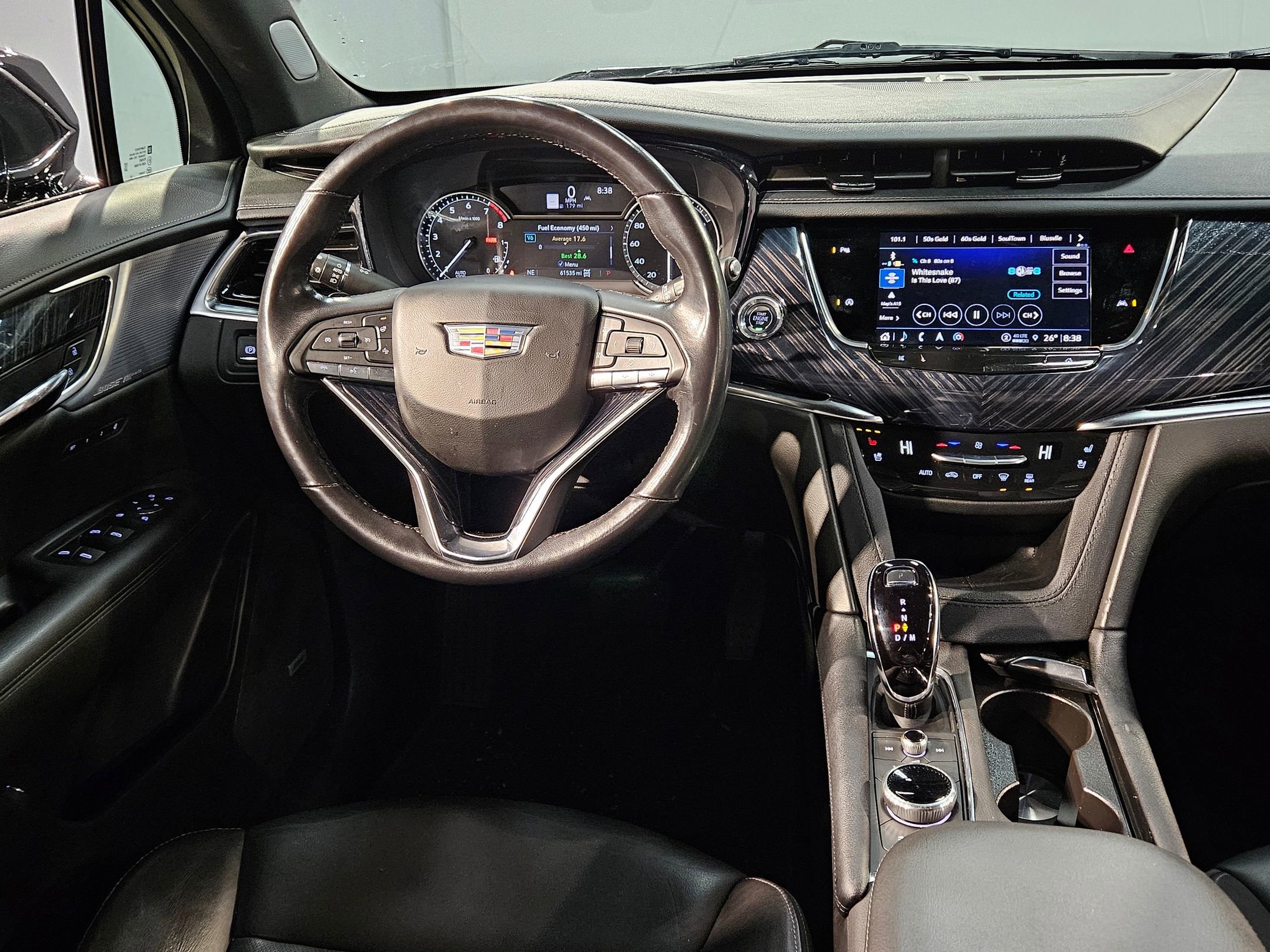 Used 2024 Cadillac XT6 Premium Luxury image 9