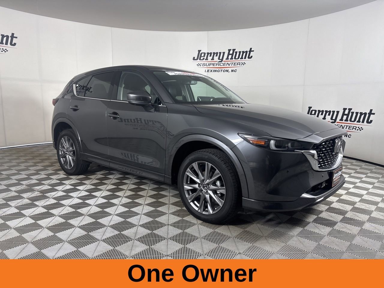 Used 2025 MAZDA CX-5 AWD 2.5 S w/ Premium Plus Pkg image 4