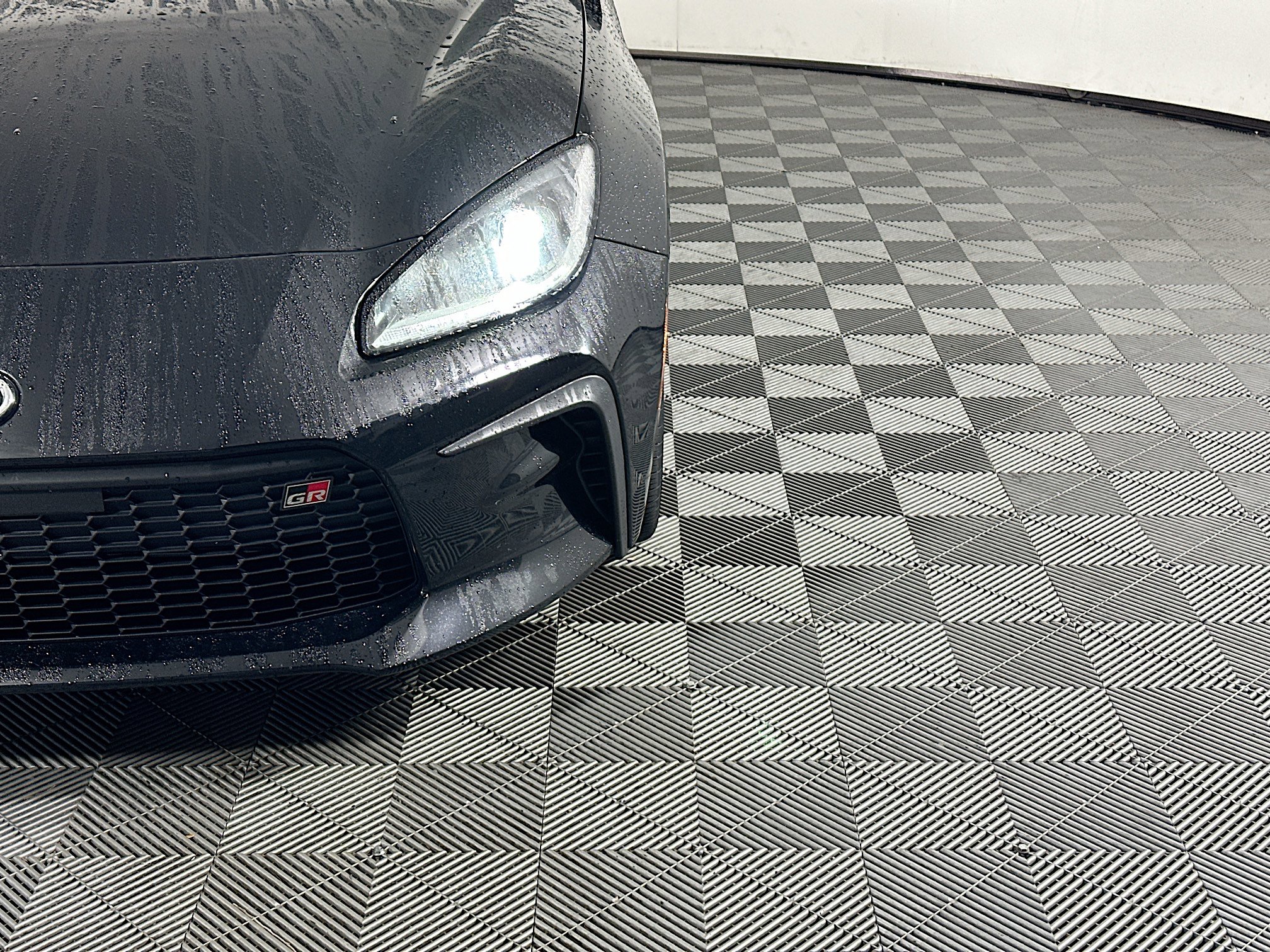 Used 2022 Toyota GR86 Premium RWD image 9