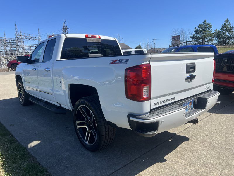Used 2017 Chevrolet Silverado 1500 LTZ Z71 w/ LPO, Black Pack image 4