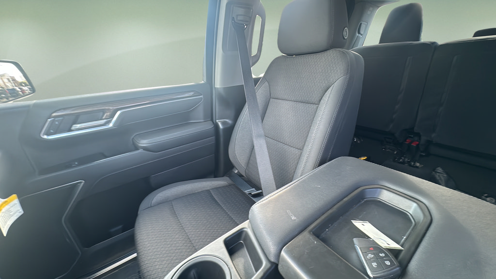 Used 2026 Chevrolet Silverado 1500 LT RWD image 19