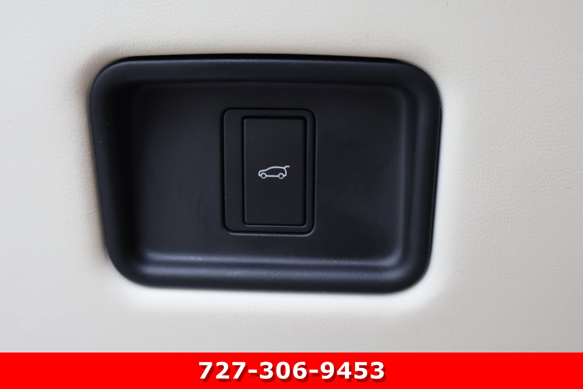 Used 2024 Land Rover Range Rover SE AWD/4WD image 22