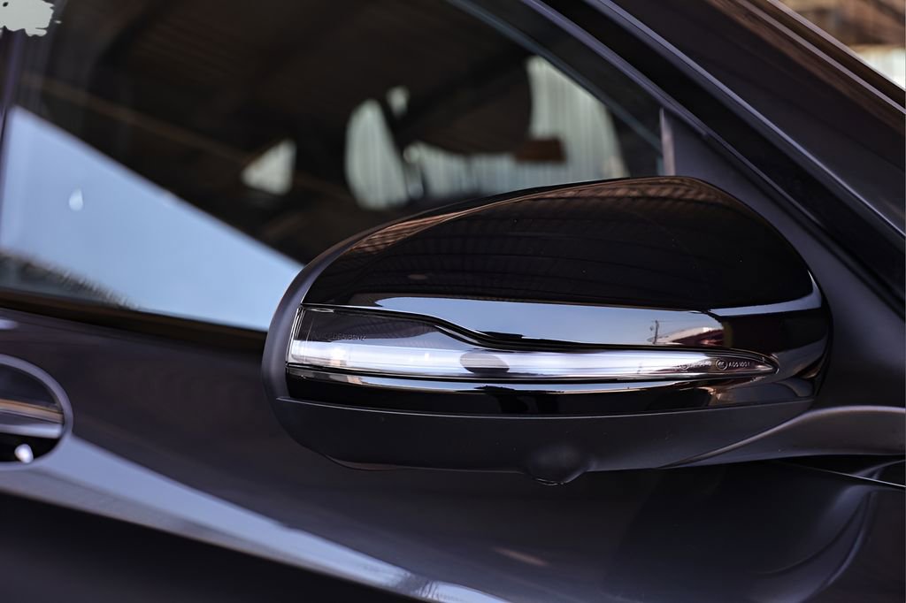 Used 2022 Mercedes-Benz GLC 300 4MATIC Coupe image 12