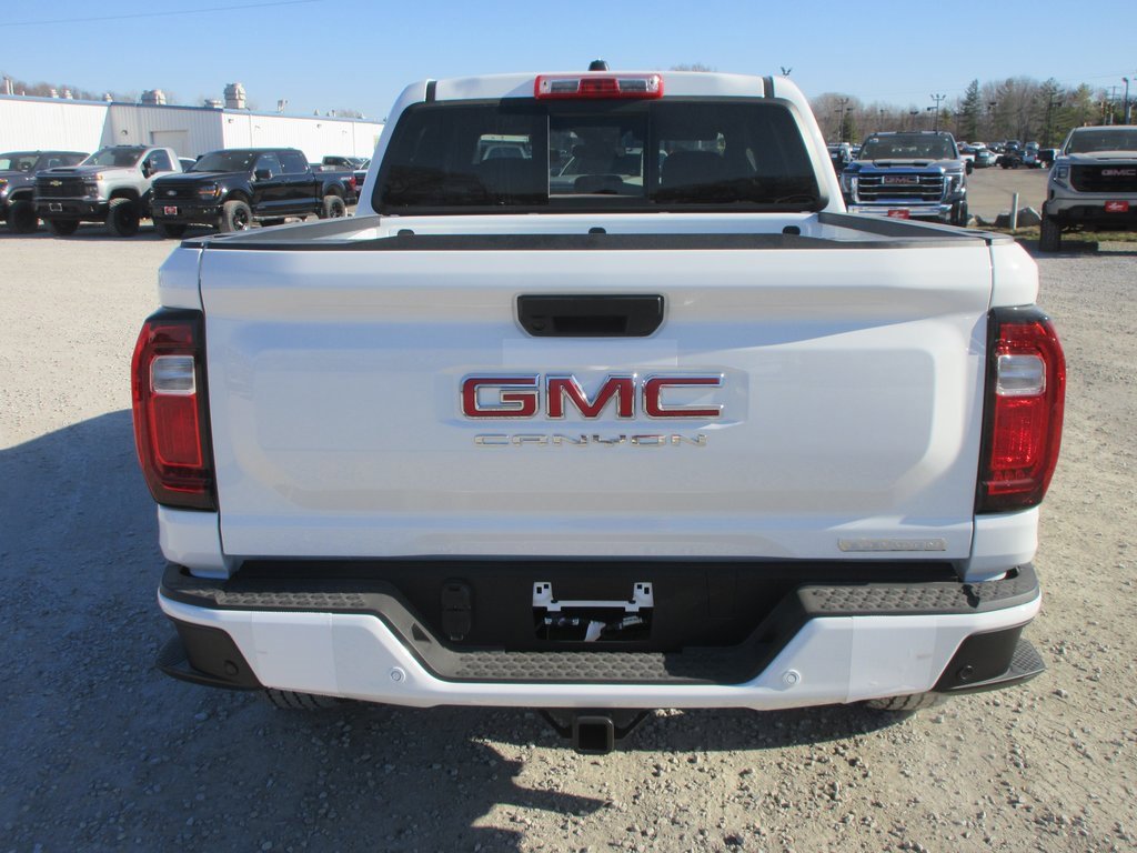 New 2026 GMC Canyon Elevation image 5