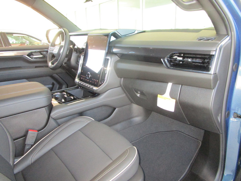 New 2026 GMC Yukon Elevation w/ Elevation Premium Package RWD image 31