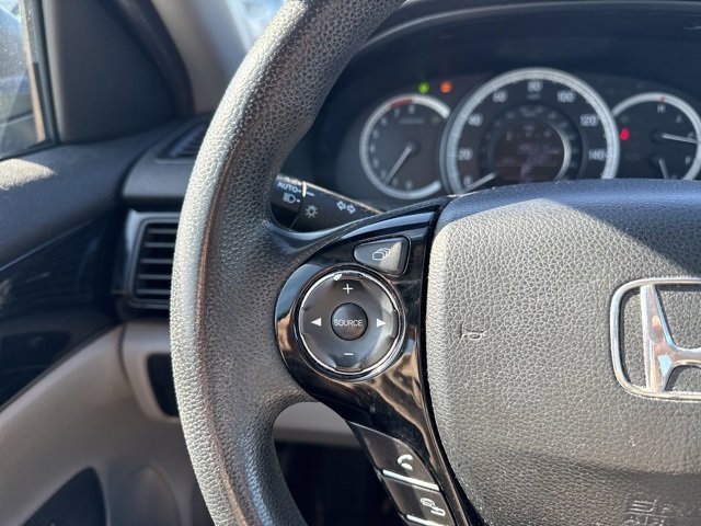Used 2016 Honda Accord LX image 17
