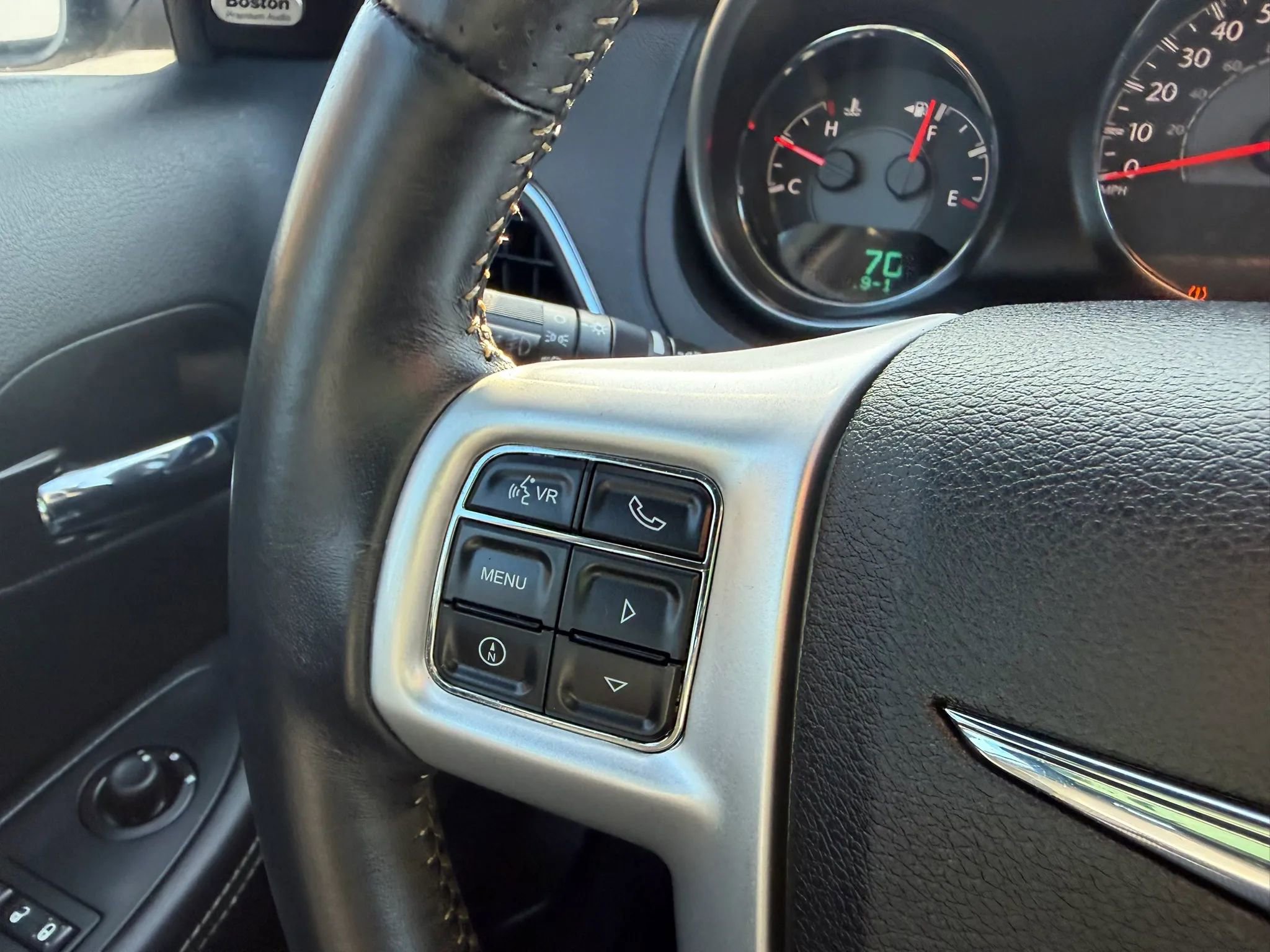 Used 2014 Chrysler 200 Limited w/ Sun/Sound Group image 16