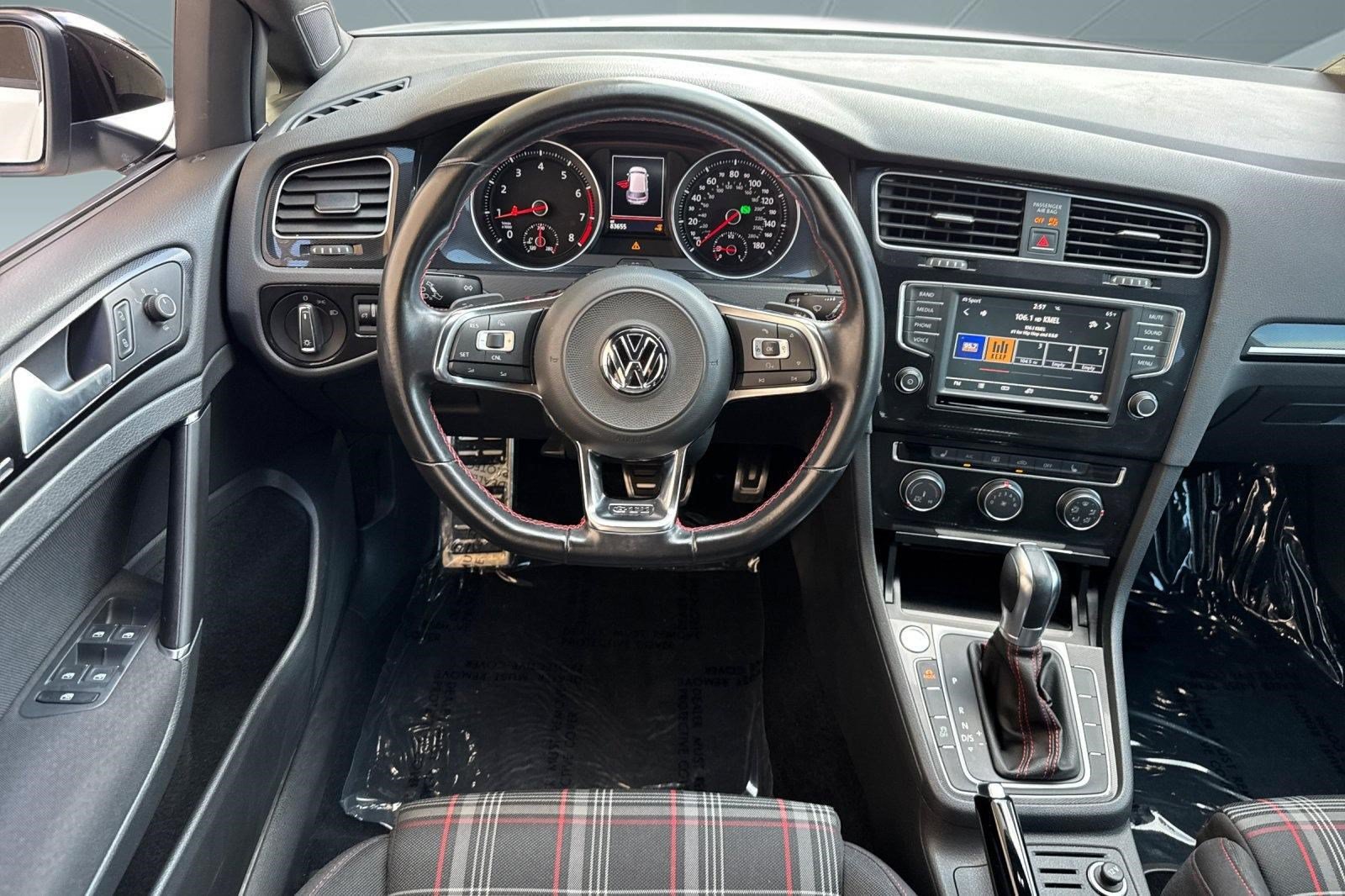 Used 2017 Volkswagen GTI Sport FWD image 31