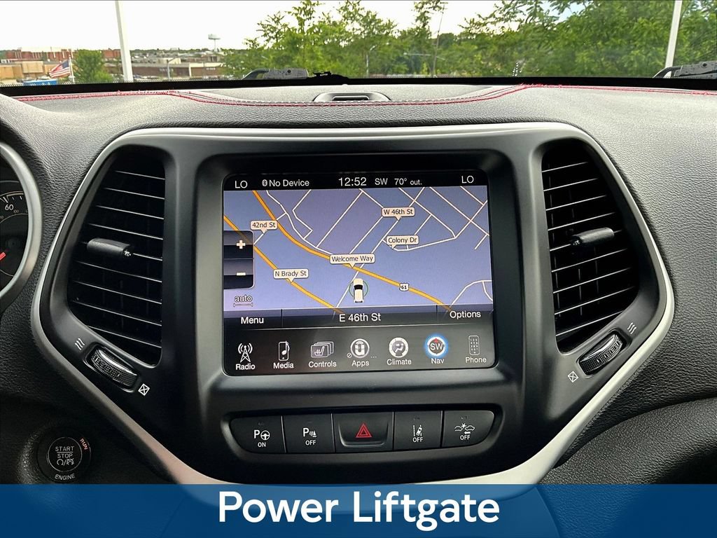 Used 2014 Jeep Cherokee Trailhawk w/ Technology Group AWD/4WD image 20