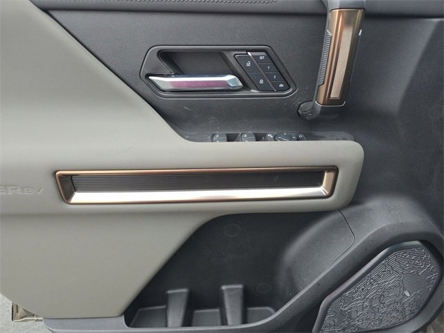 New 2024 GMC Hummer EV 2X w/ Extreme Off-Road Package image 15