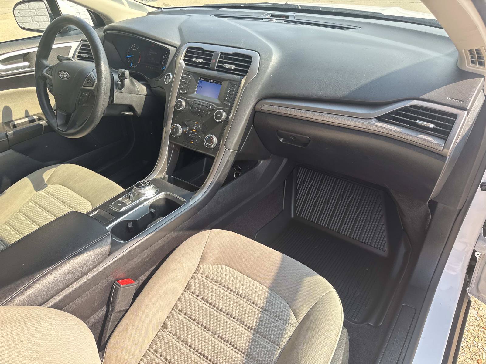 Used 2020 Ford Fusion S FWD image 12