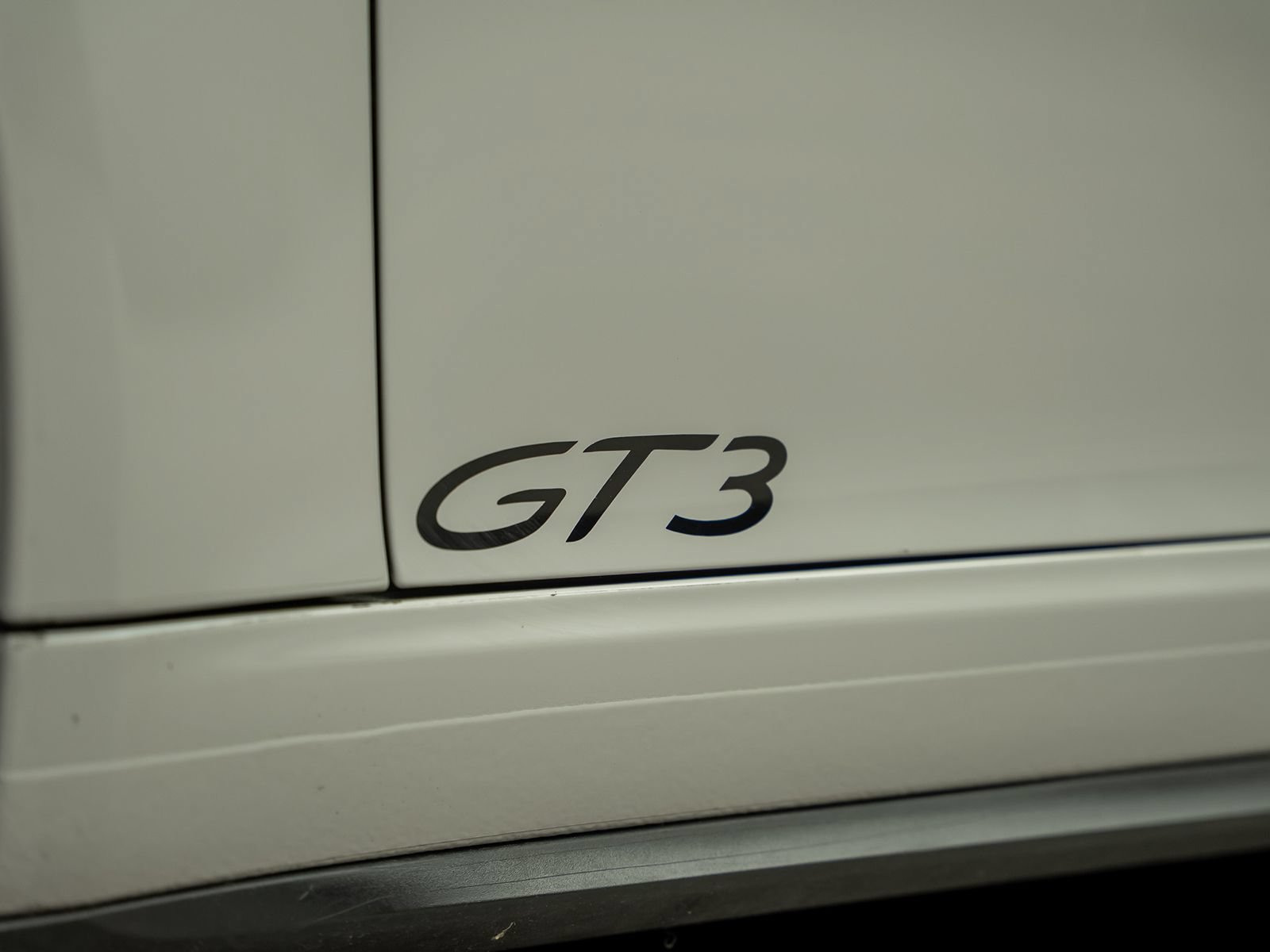 Used 2018 Porsche 911 GT3 RWD image 26