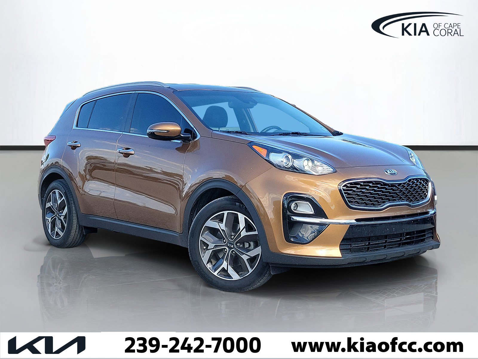 Used 2020 Kia Sportage EX FWD image 1