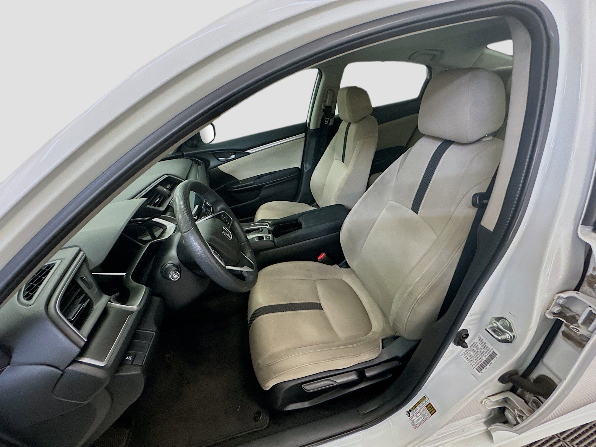 Used 2018 Honda Civic EX image 13