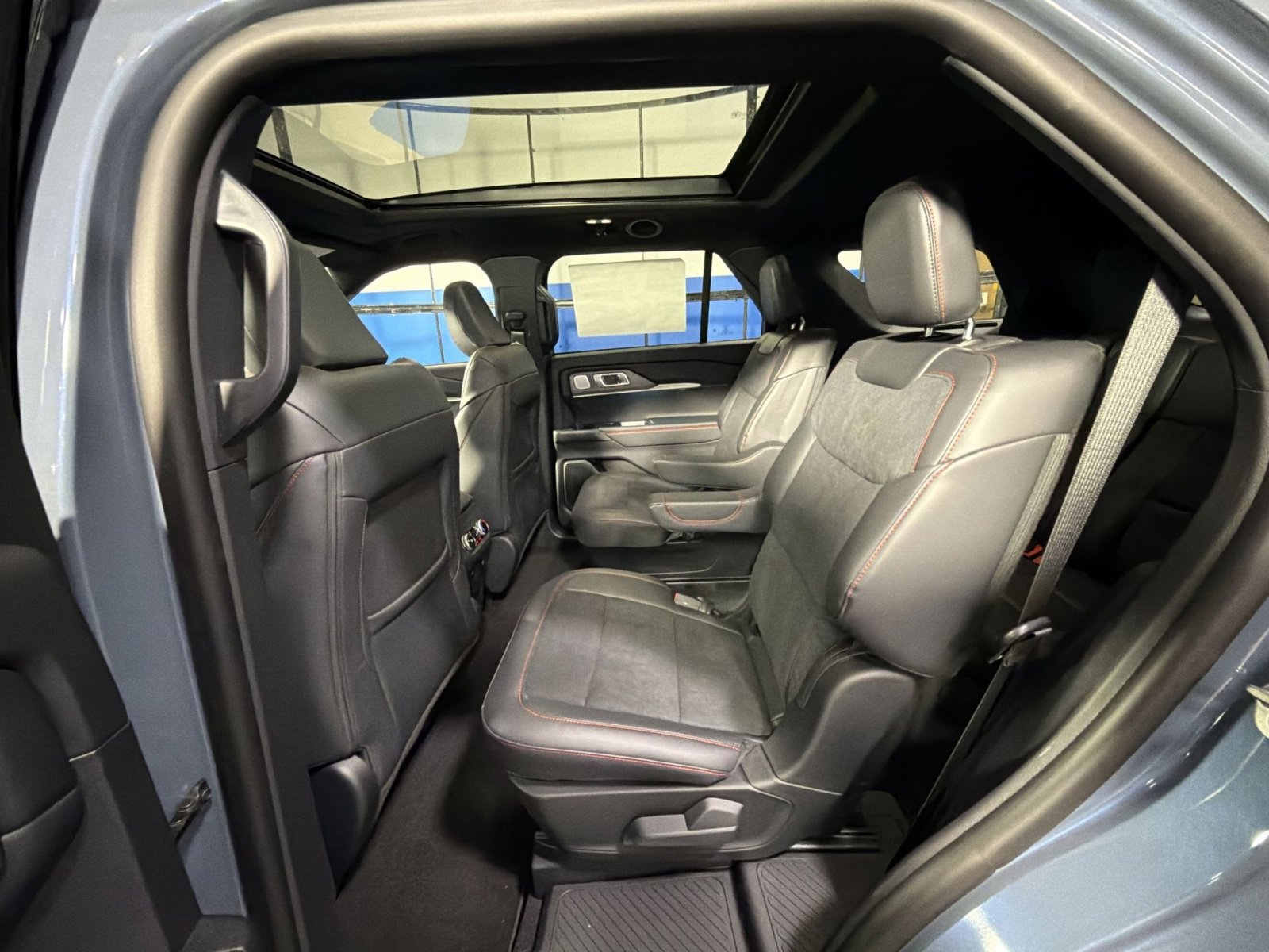 New 2026 Ford Explorer ST w/ Sun And Sound Package AWD/4WD image 32